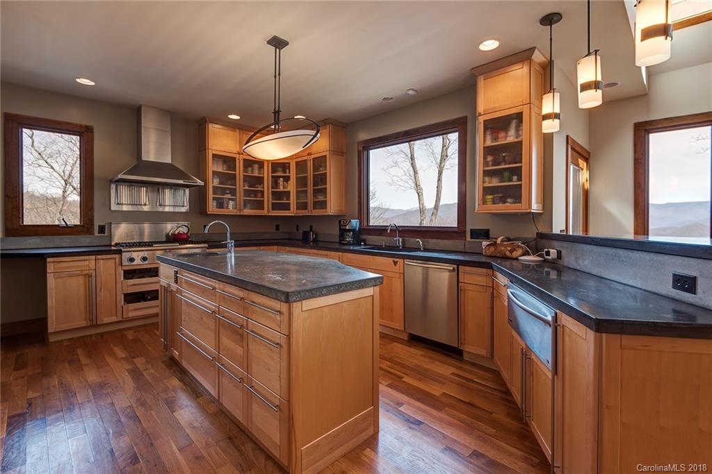 115 Mountain Creek Drive Swannanoa NC 28778