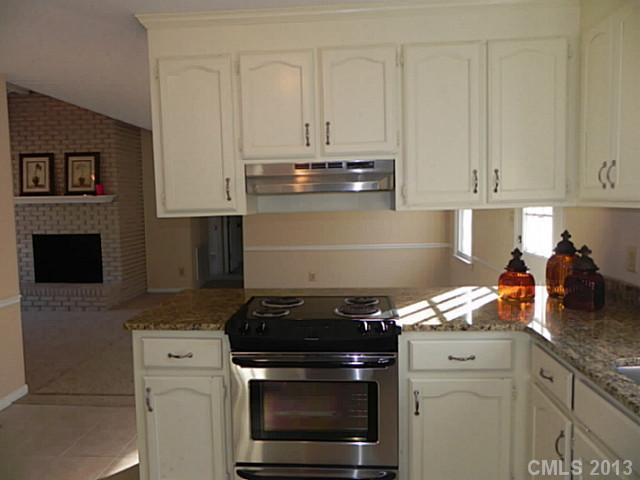 205 Cottonwood Drive Mount Holly NC 28120