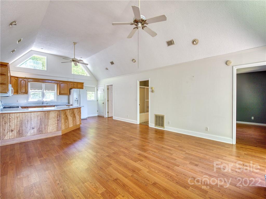 599 Mountain Lake Drive Waynesville NC 28785