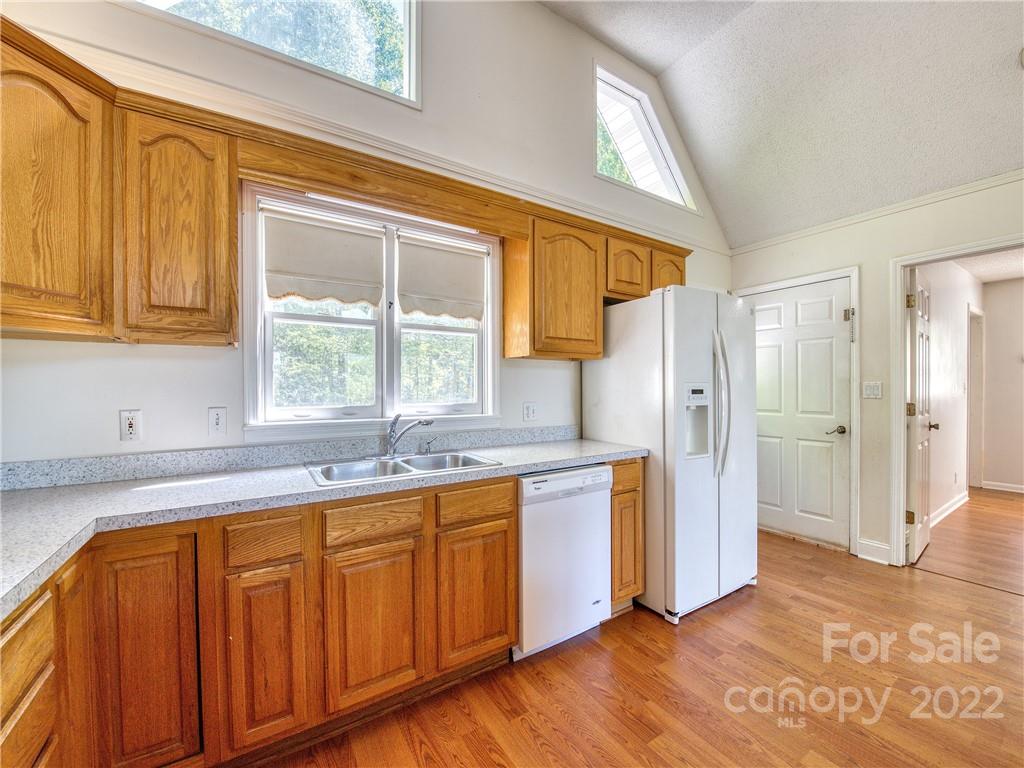 599 Mountain Lake Drive Waynesville NC 28785