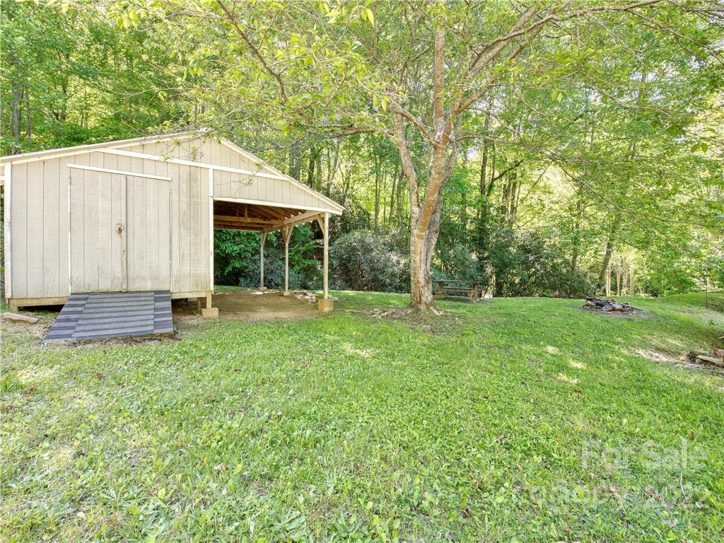 599 Mountain Lake Drive Waynesville NC 28785