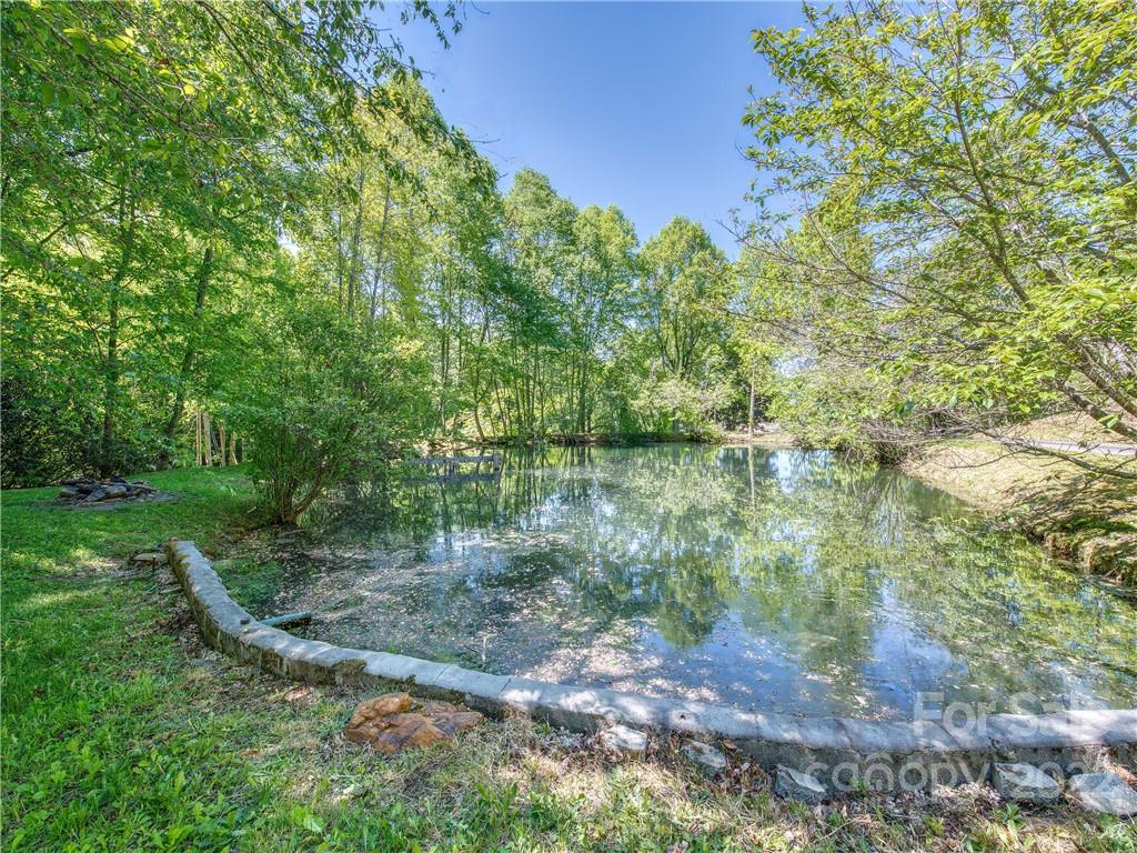 599 Mountain Lake Drive Waynesville NC 28785