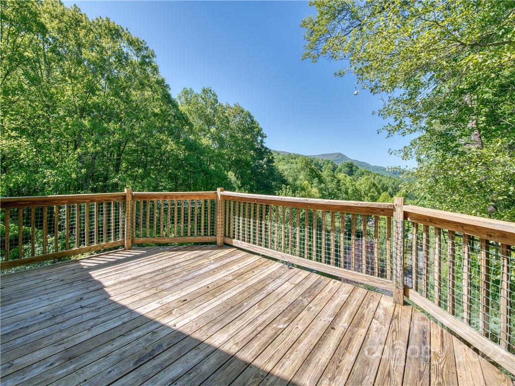 599 Mountain Lake Drive Waynesville NC 28785