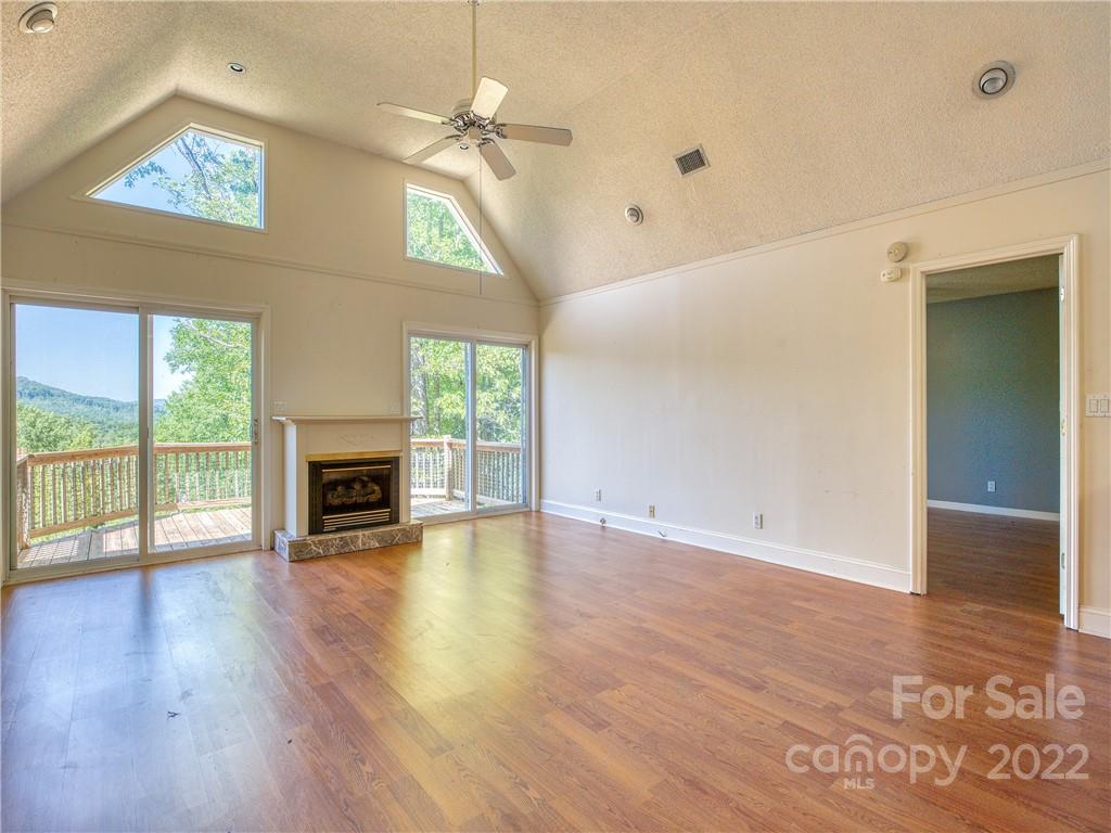 599 Mountain Lake Drive Waynesville NC 28785