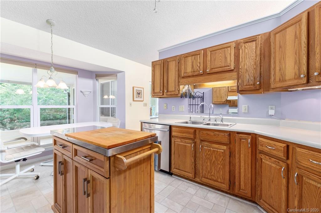 18 Eagles Nest Lane Asheville NC 28806