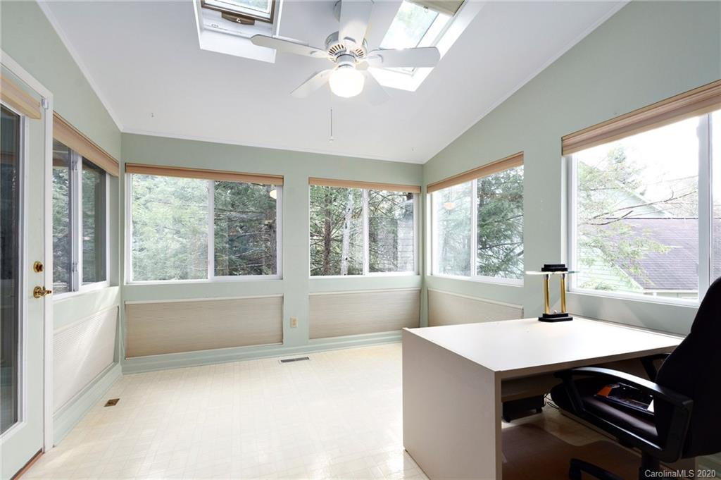 18 Eagles Nest Lane Asheville NC 28806