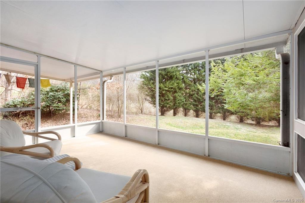 18 Eagles Nest Lane Asheville NC 28806
