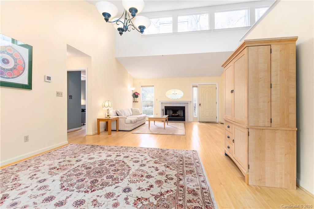 18 Eagles Nest Lane Asheville NC 28806