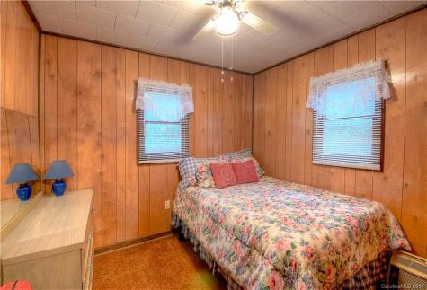 359 North Mountain Drive Spruce Pine NC 28777