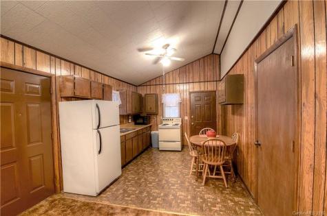 359 North Mountain Drive Spruce Pine NC 28777