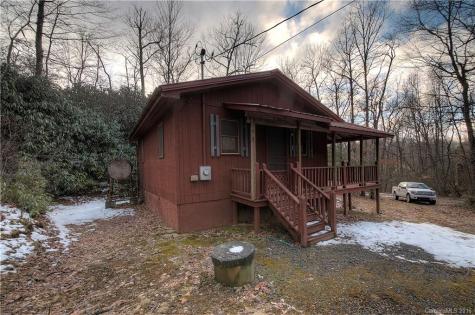 359 North Mountain Drive Spruce Pine NC 28777