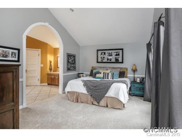48 Maple Springs Road Asheville NC 28805