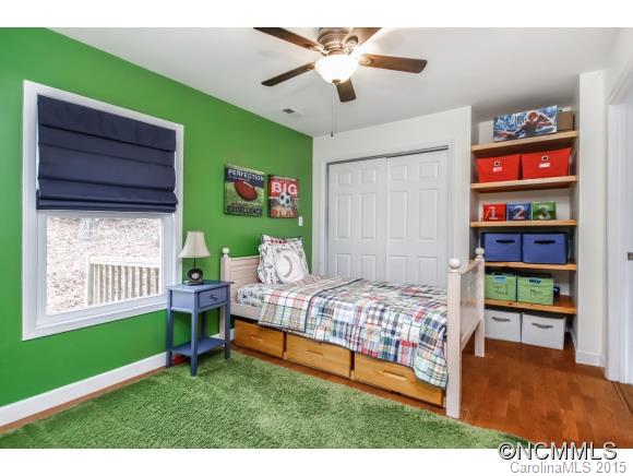 48 Maple Springs Road Asheville NC 28805