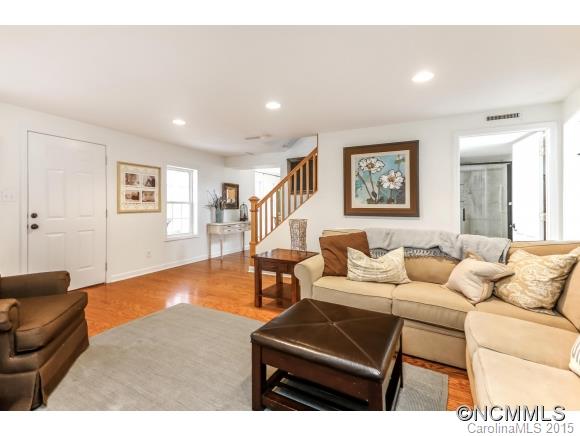48 Maple Springs Road Asheville NC 28805