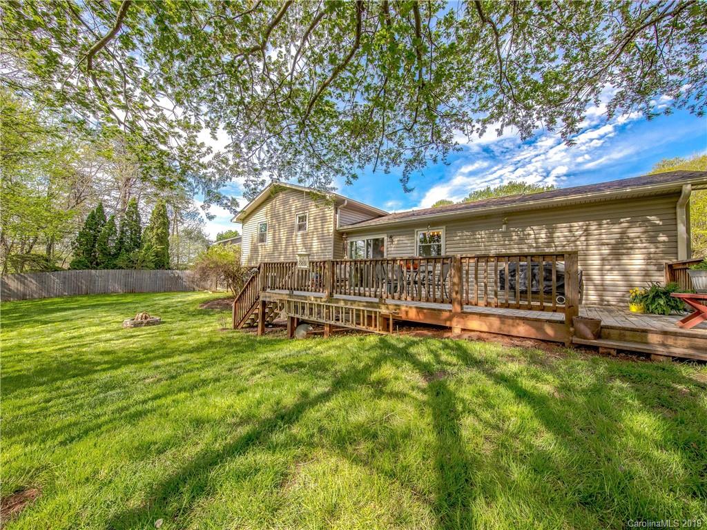 6 Wildwood Lane Weaverville NC 28787