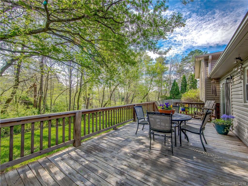 6 Wildwood Lane Weaverville NC 28787