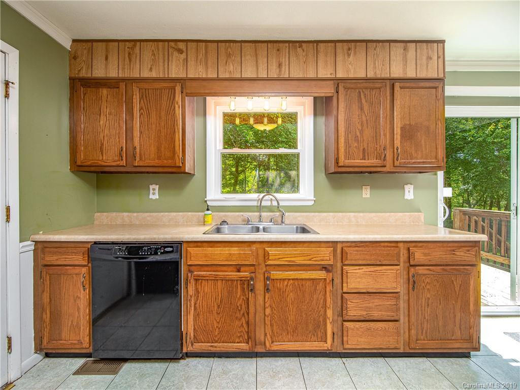 6 Wildwood Lane Weaverville NC 28787