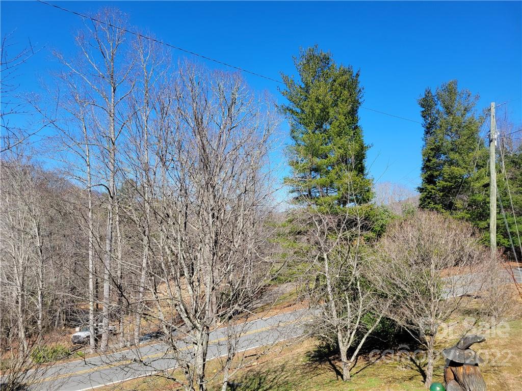 1626 Seven Mile Ridge Road Burnsville NC 28714