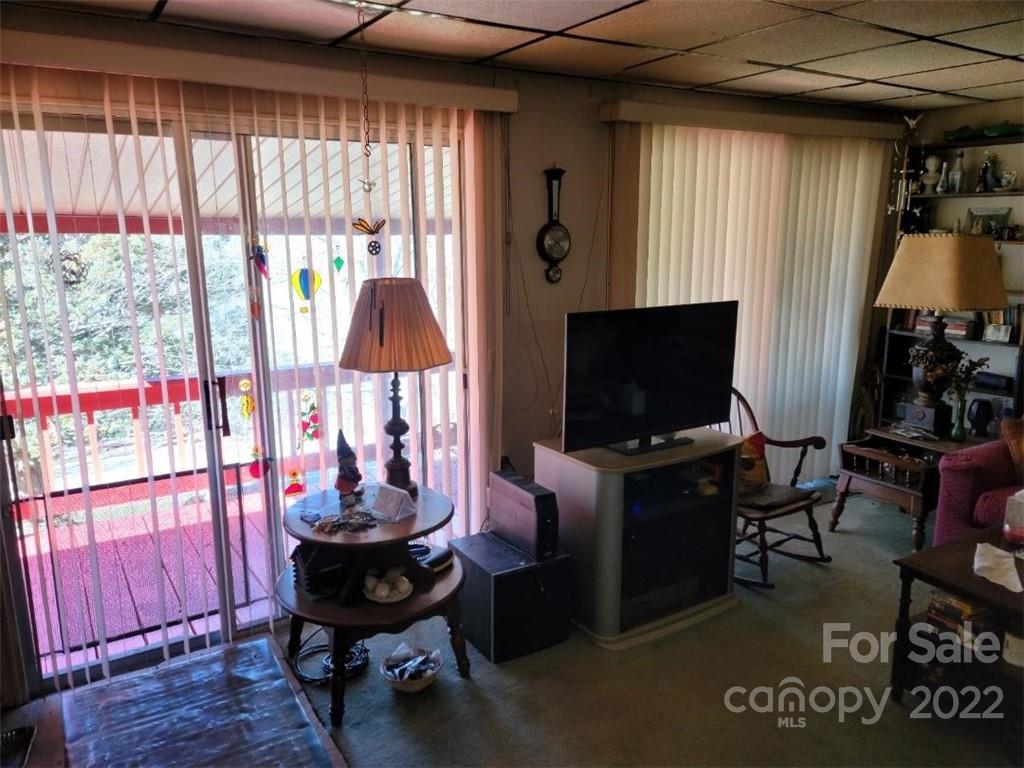 1626 Seven Mile Ridge Road Burnsville NC 28714