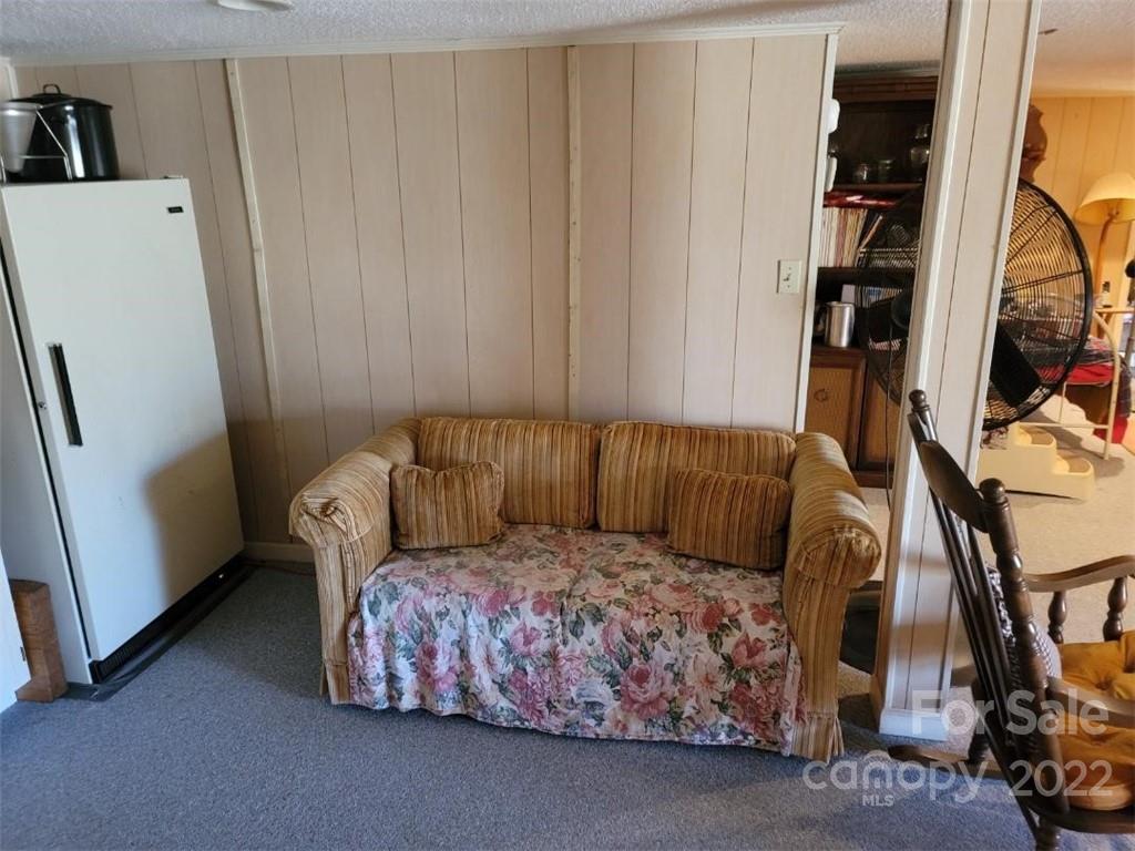 1626 Seven Mile Ridge Road Burnsville NC 28714