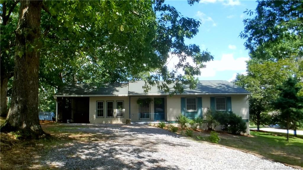 27 Compton Drive Asheville NC 28806