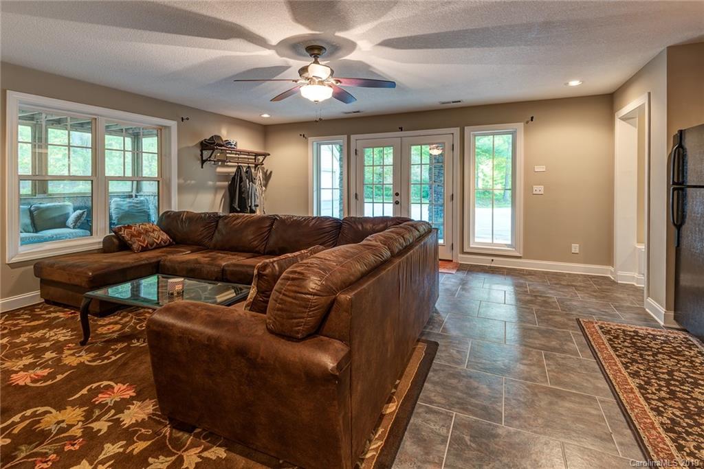 12 Foxjump Field Drive Asheville NC 28805