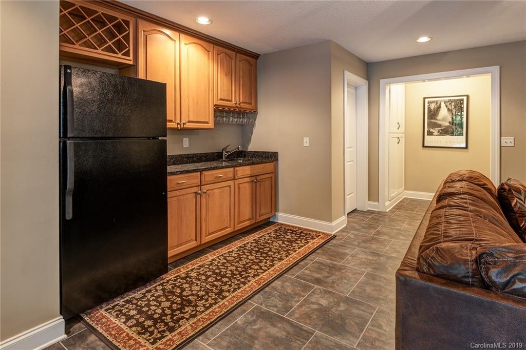 12 Foxjump Field Drive Asheville NC 28805