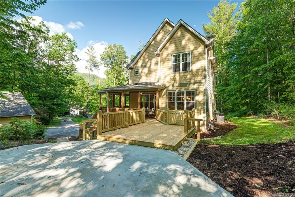 12 Foxjump Field Drive Asheville NC 28805