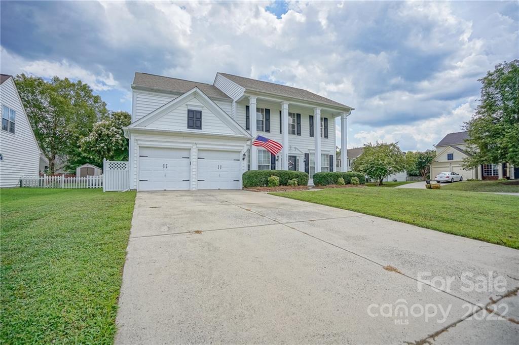 6073 Roseway Court Harrisburg NC 28075