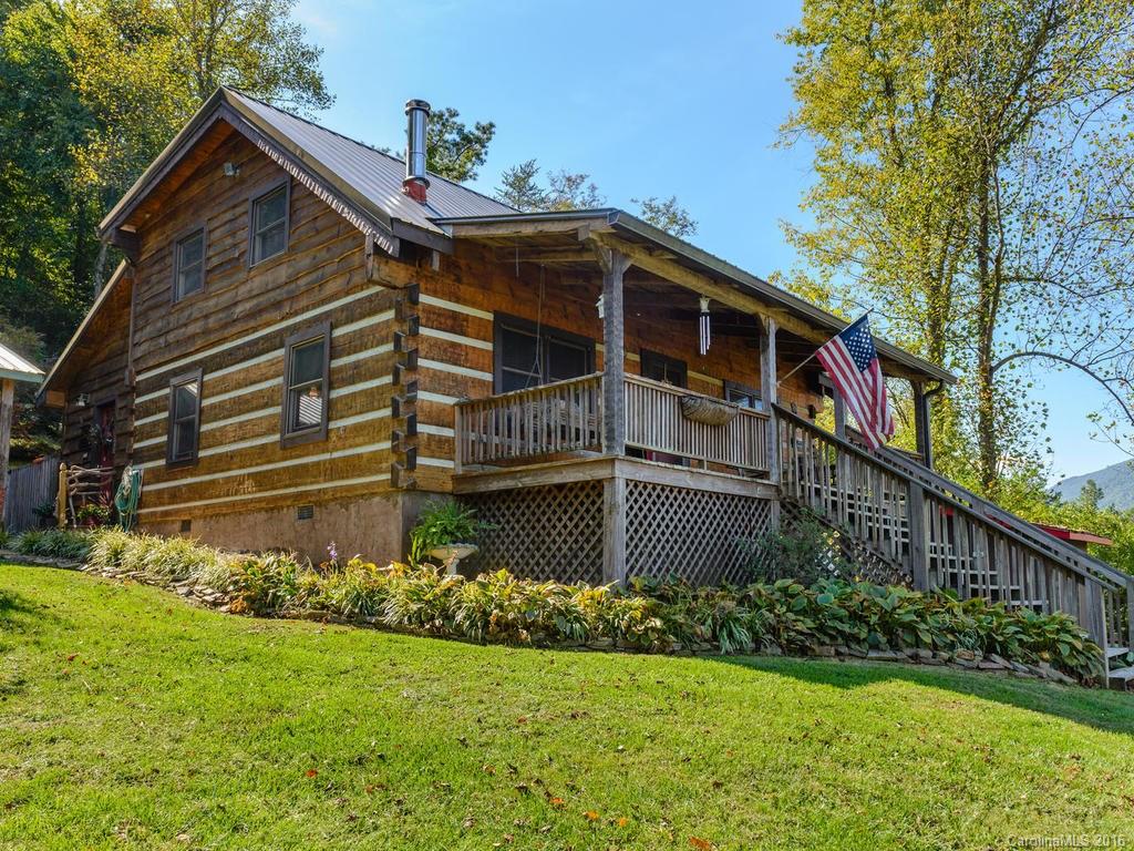27 High Ridge Road Leicester NC 28748