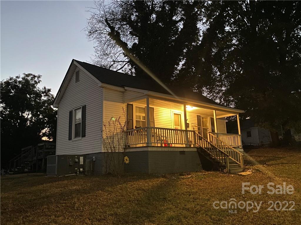 135 Duval Street NW Concord NC 28025