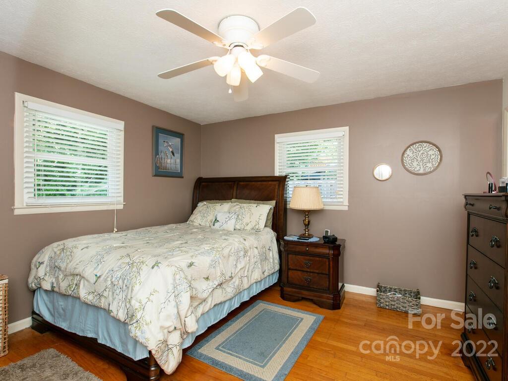 7 Parkwood Drive Arden NC 28704