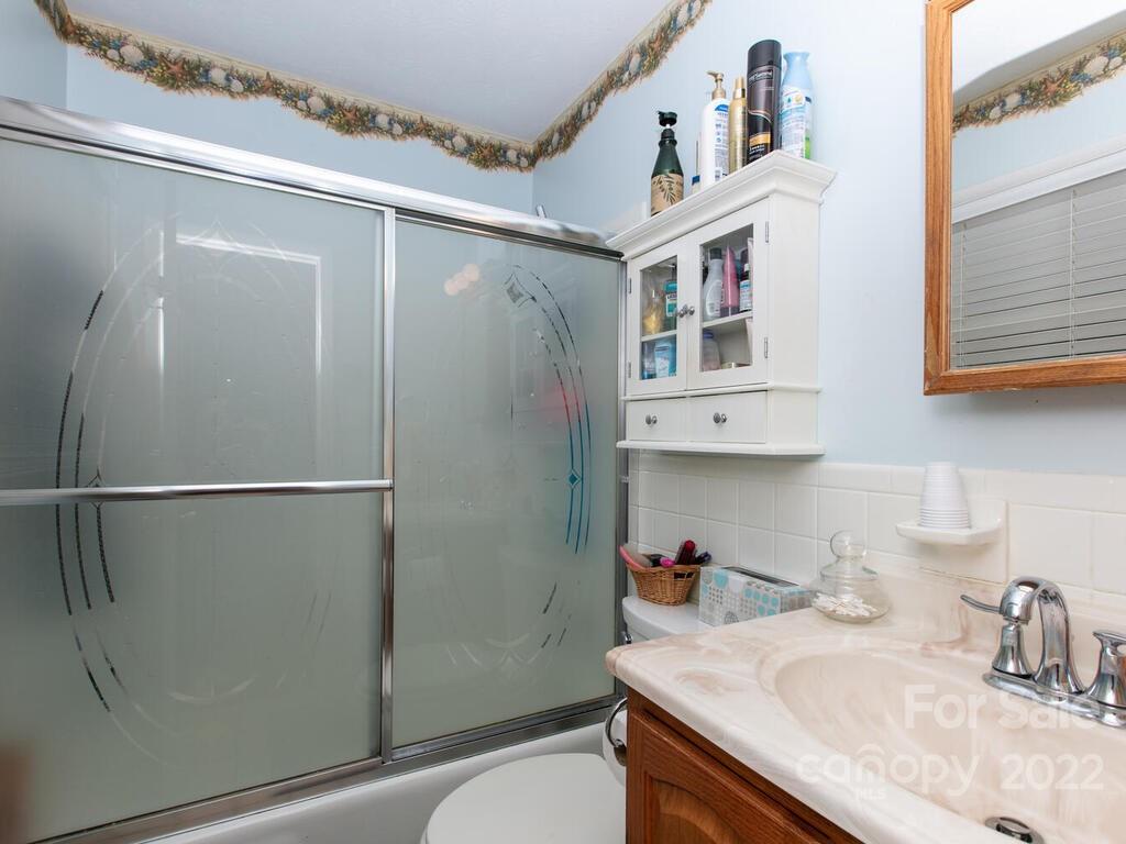 7 Parkwood Drive Arden NC 28704