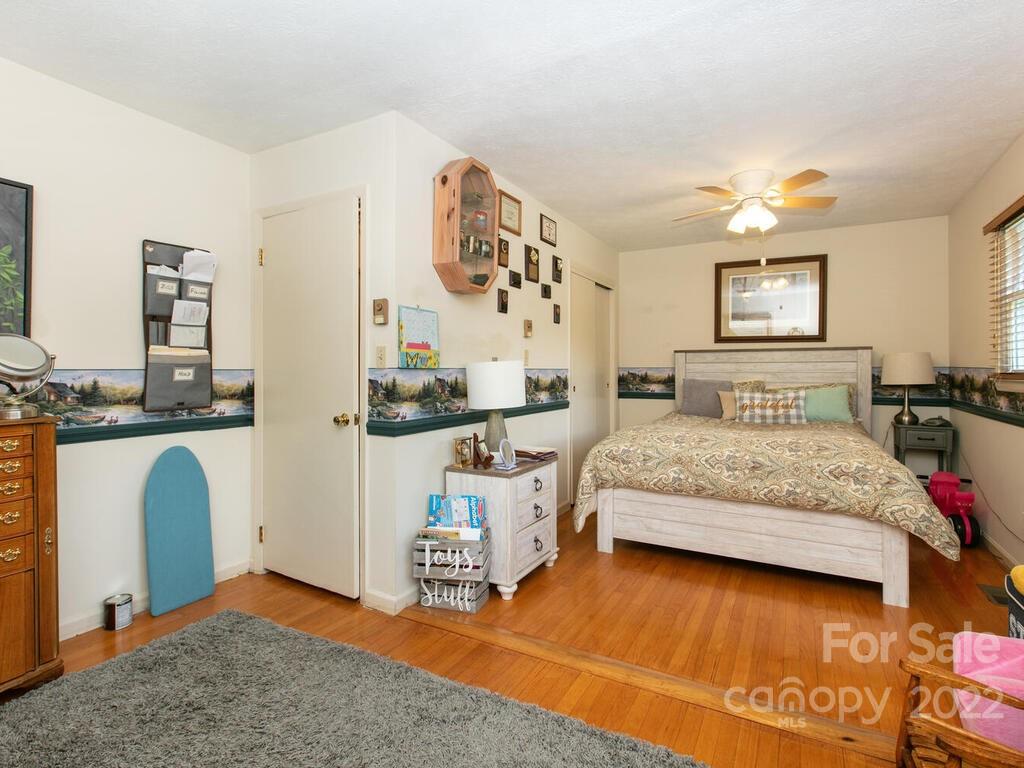 7 Parkwood Drive Arden NC 28704