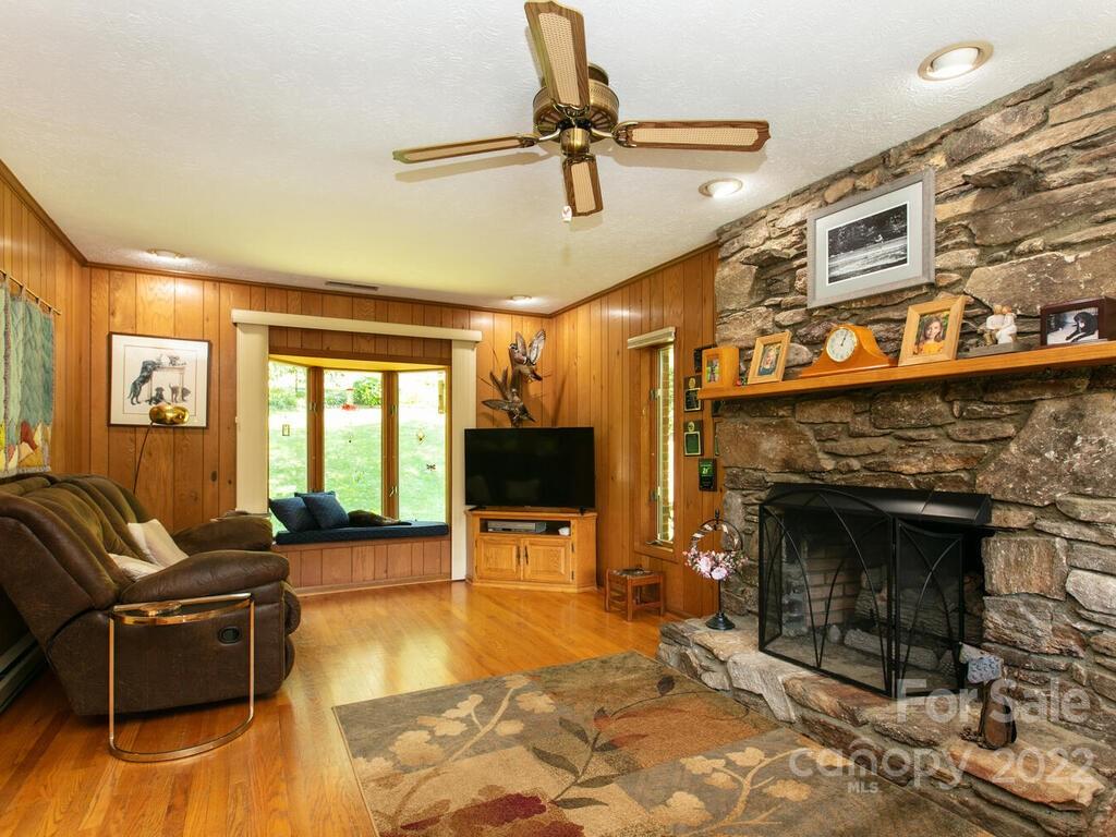 7 Parkwood Drive Arden NC 28704