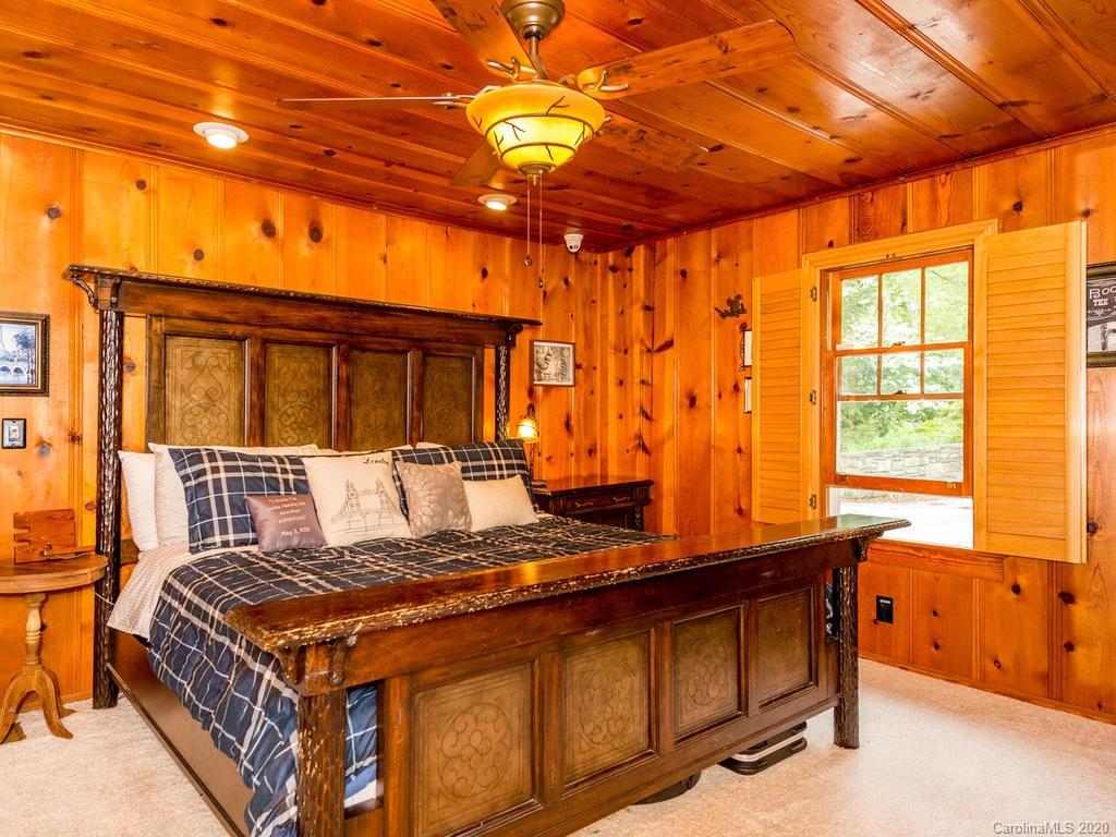 876 Walker Road Waynesville NC 28786