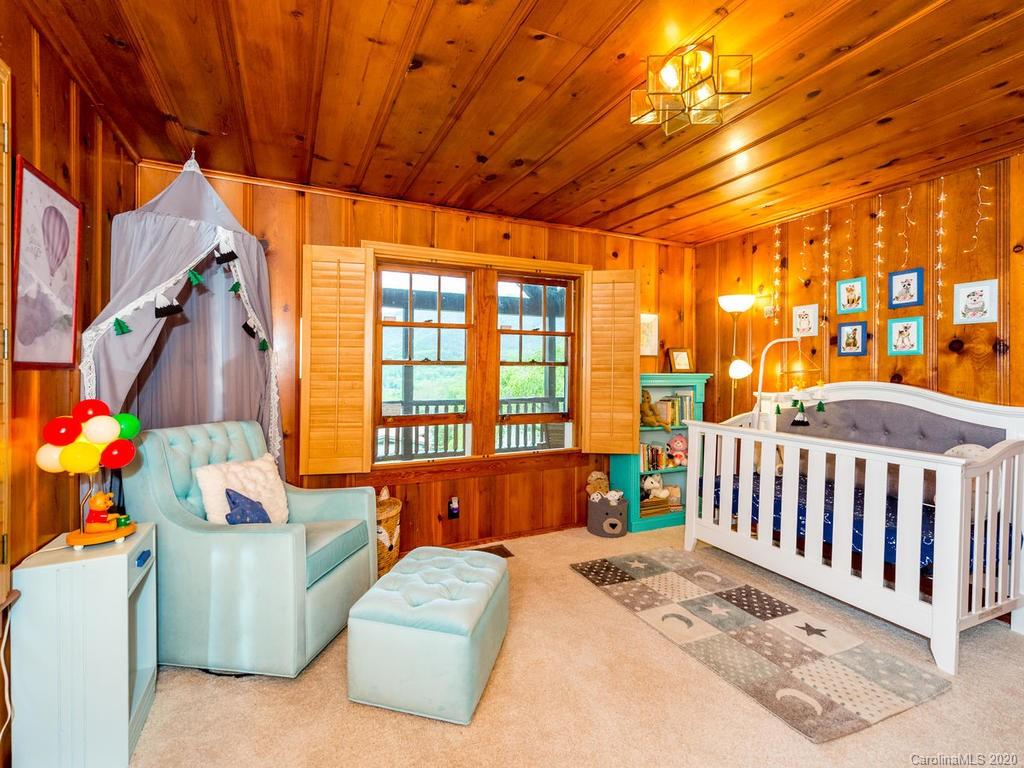 876 Walker Road Waynesville NC 28786