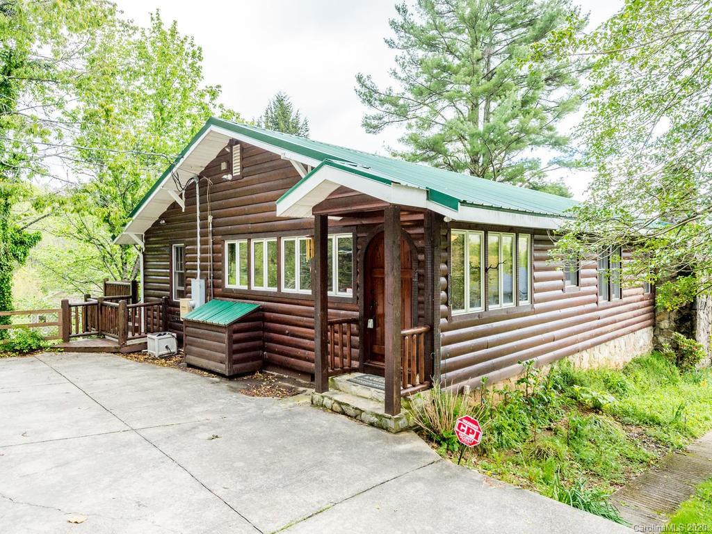 876 Walker Road Waynesville NC 28786