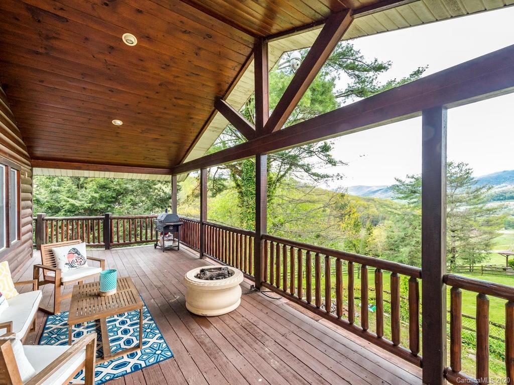 876 Walker Road Waynesville NC 28786