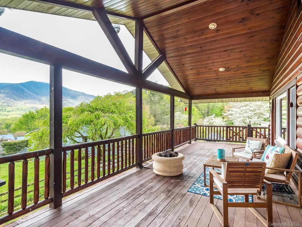876 Walker Road Waynesville NC 28786
