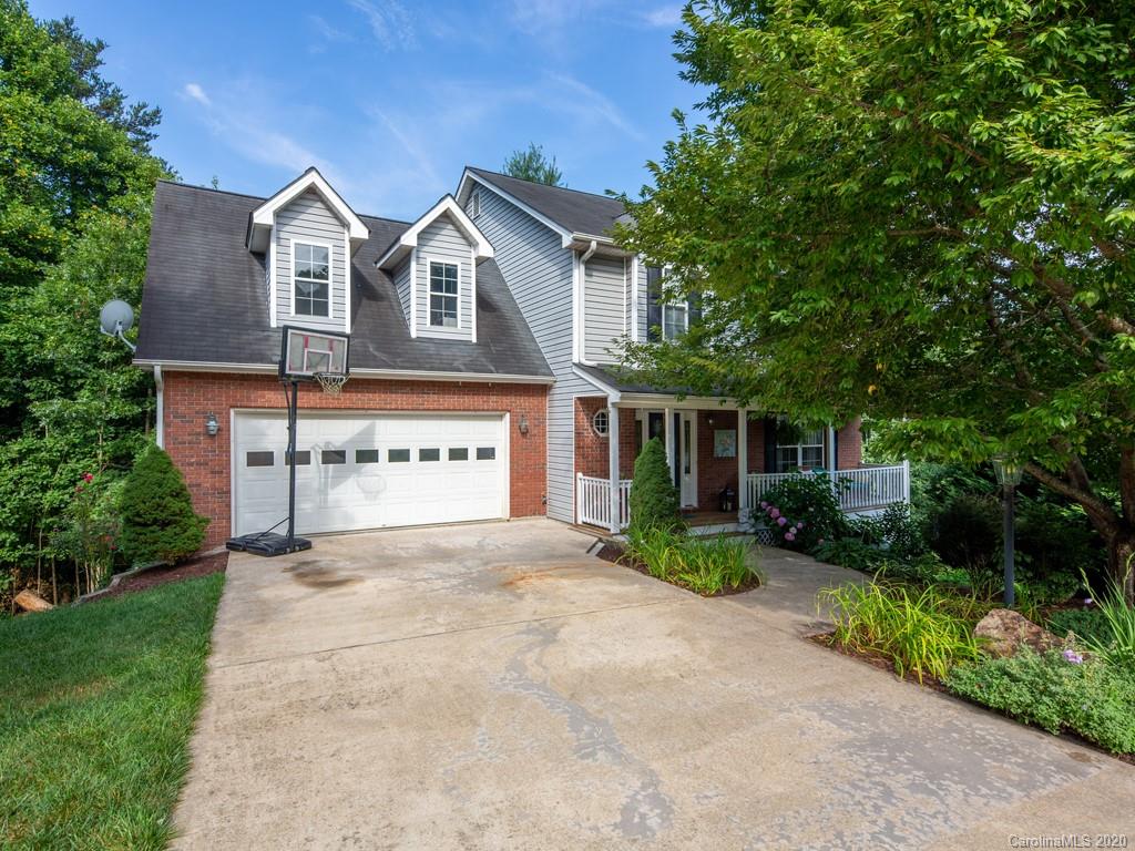 63 Winding Oak Drive Arden NC 28704