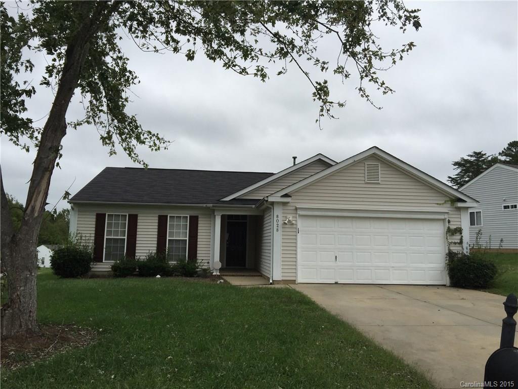 8028 Seattle Slew Court Charlotte NC 28215