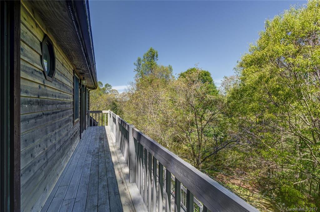 32 Happy Trails Drive Barnardsville NC 28709