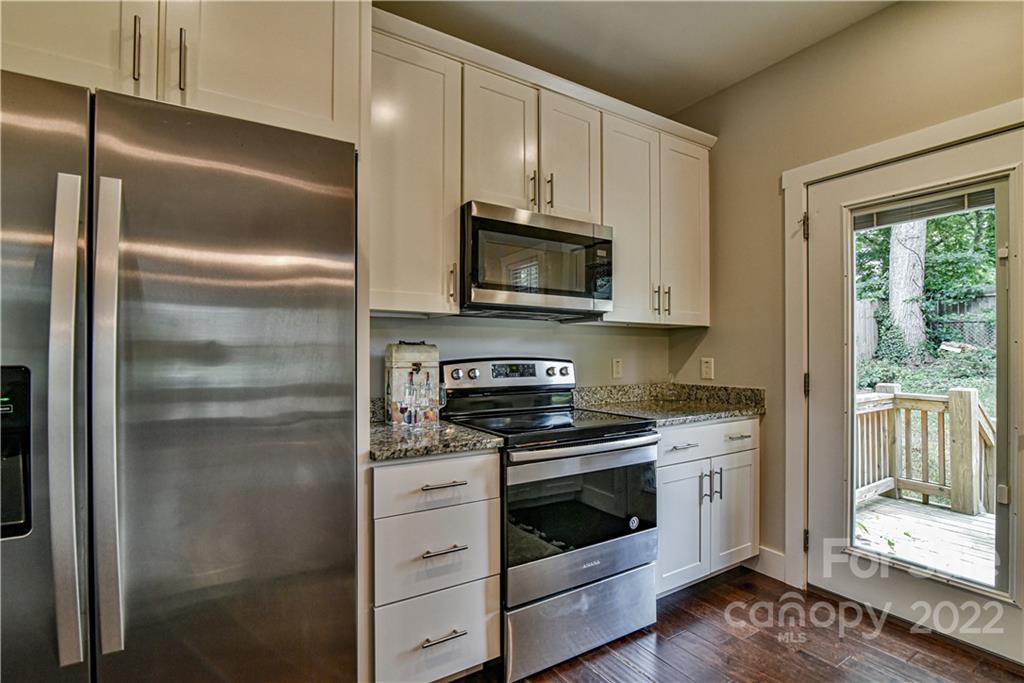 15 Kennesaw Street Asheville NC 28803
