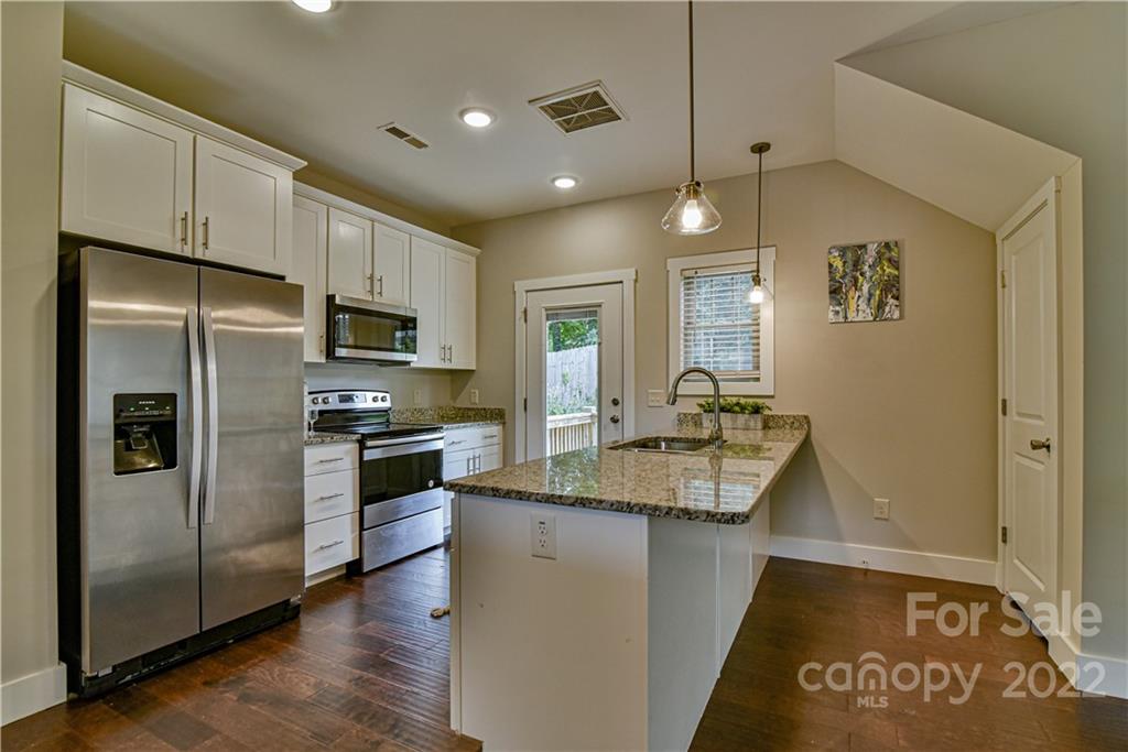 15 Kennesaw Street Asheville NC 28803