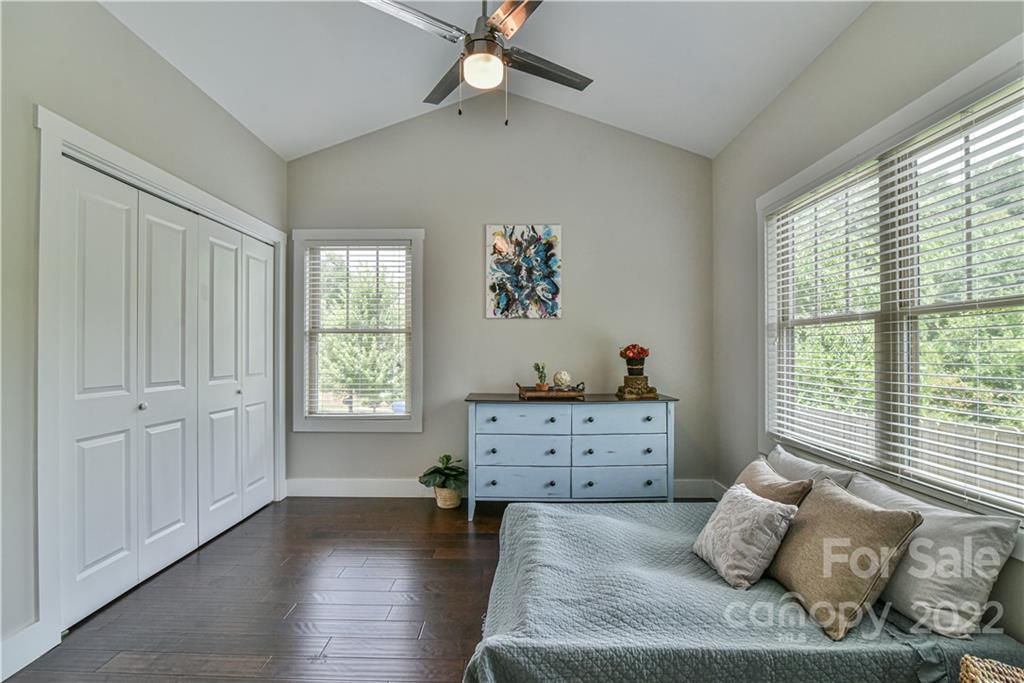 15 Kennesaw Street Asheville NC 28803