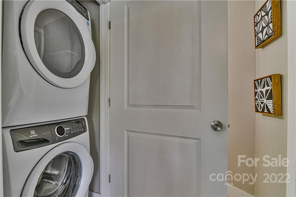 15 Kennesaw Street Asheville NC 28803