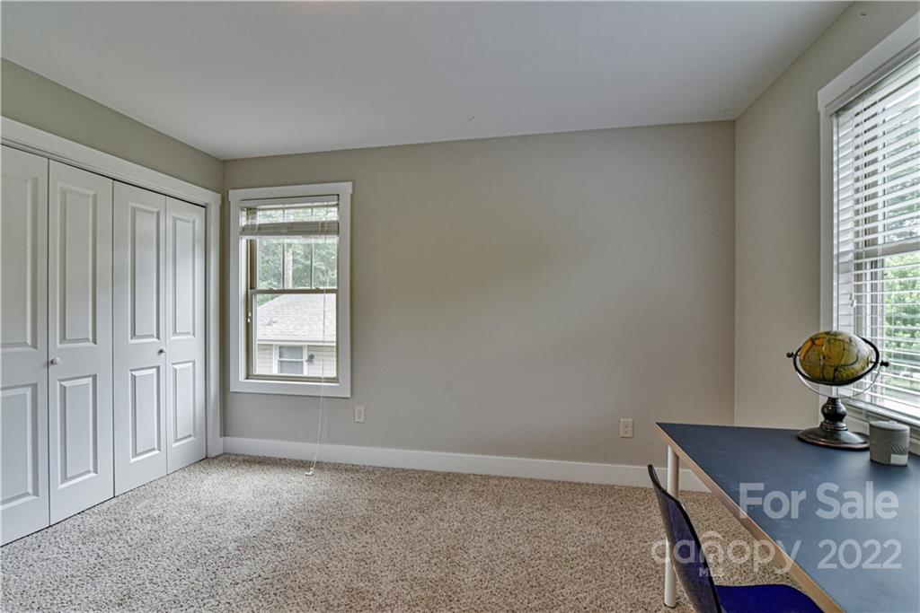 15 Kennesaw Street Asheville NC 28803