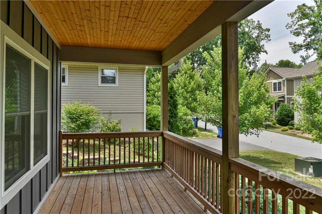 15 Kennesaw Street Asheville NC 28803
