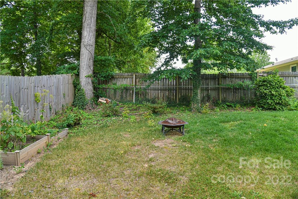 15 Kennesaw Street Asheville NC 28803